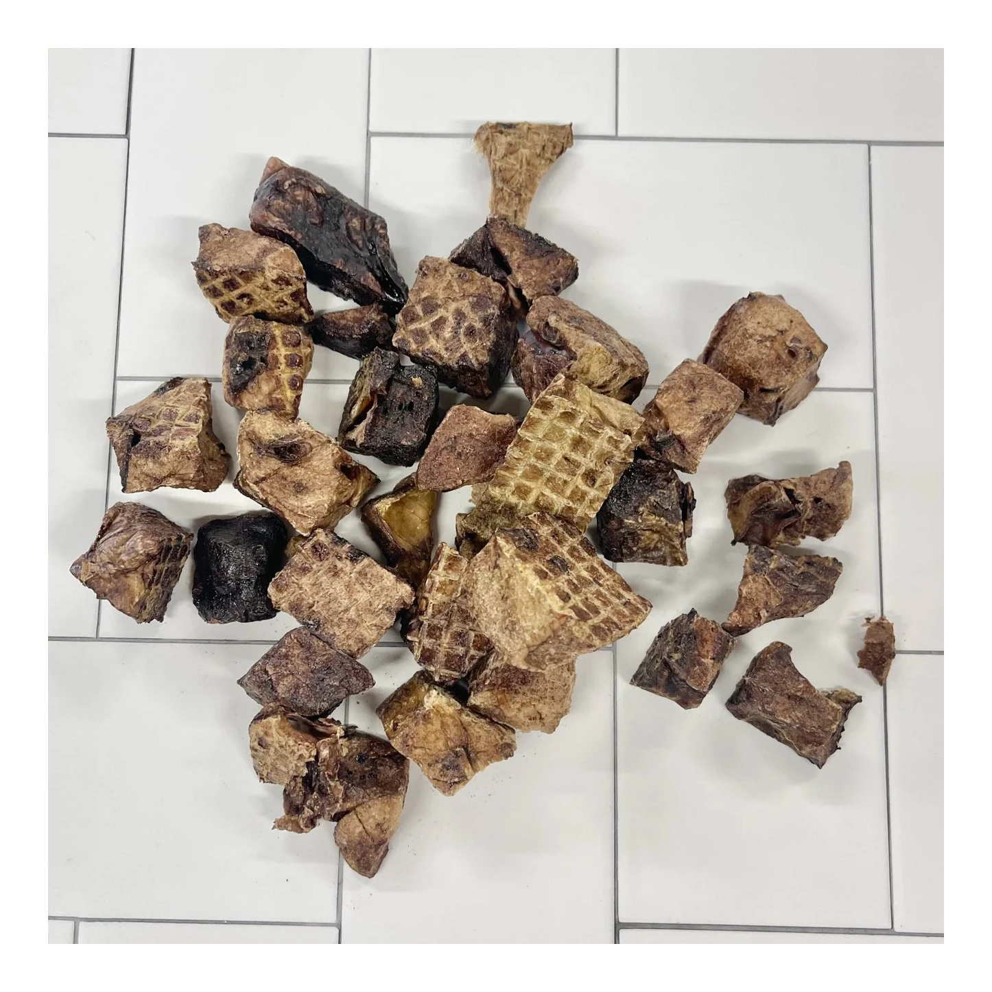 Lulu's Kitchen Fork The Pork Dog Treats 100g 2 Lulu's Kitchen Fork The Pork Dog Treats 100g - Image 2