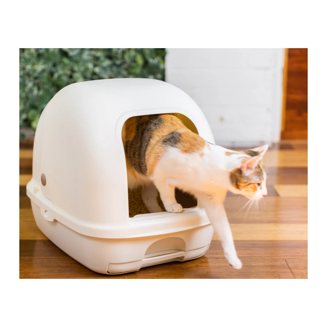 Ezi-LockOdour Hooded Dual Layer Cat Litter Tray System 1 Ezi-LockOdour Hooded Dual Layer Cat Litter Tray System